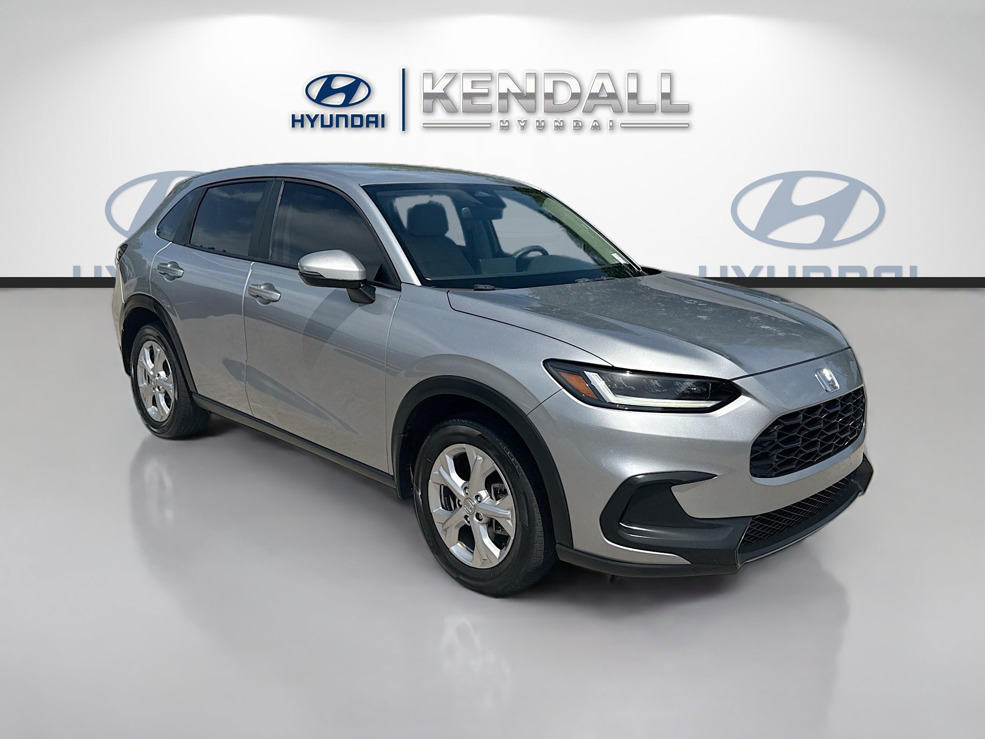 Used 2024 Honda HR-V LX image 1