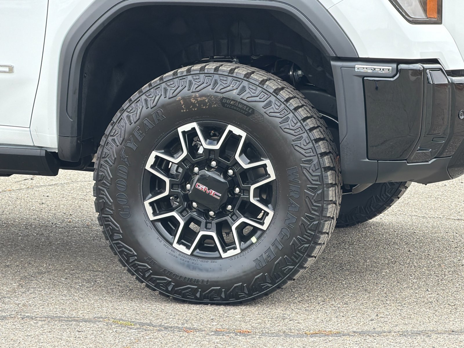 New 2026 GMC Sierra 2500 AT4X AWD/4WD image 24