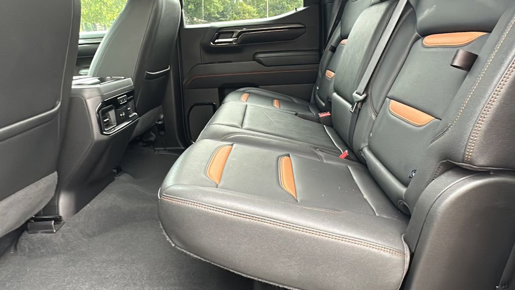 Used 2022 GMC Sierra 1500 AT4 w/ AT4 Premium Package AWD/4WD image 15