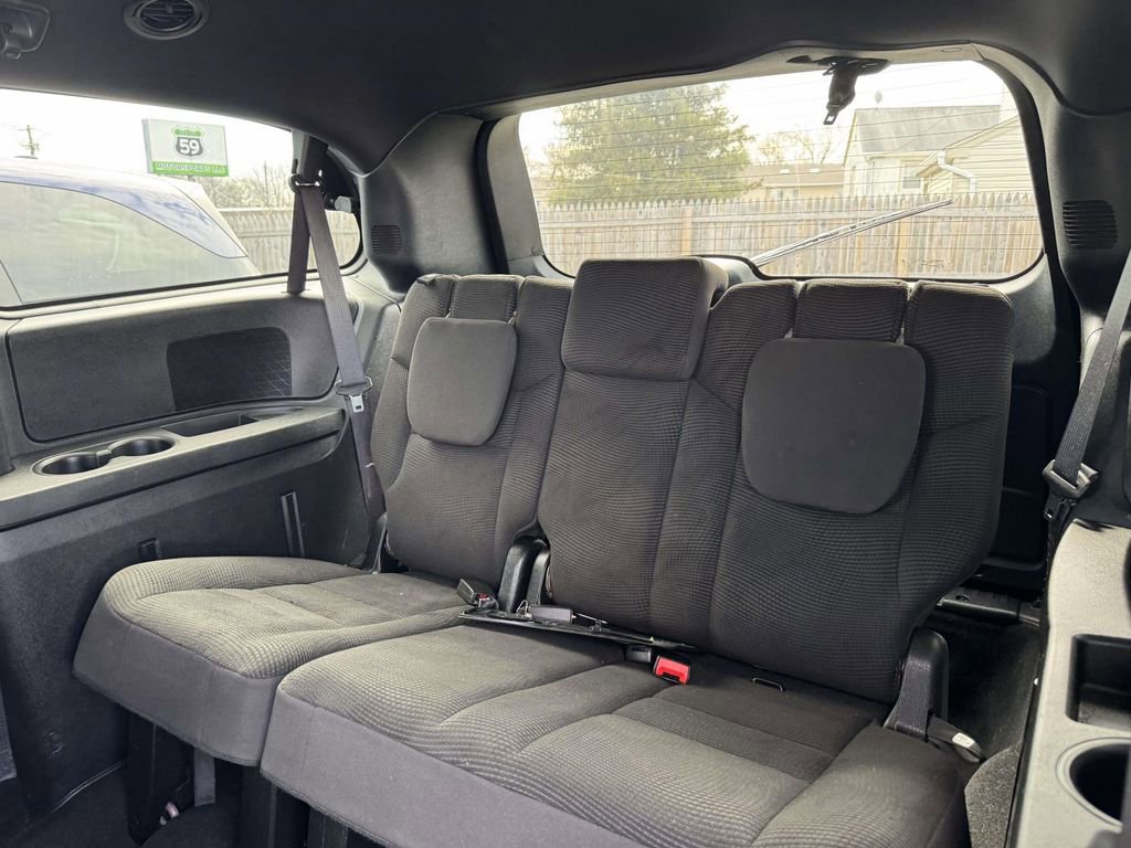 Used 2020 Dodge Grand Caravan SE image 20