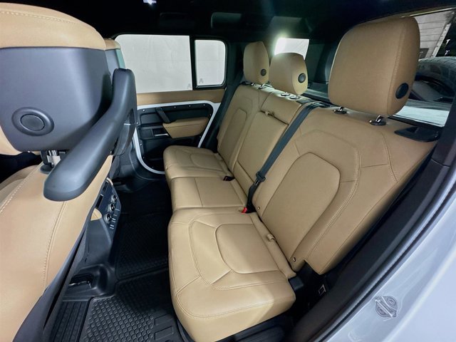 New 2026 Land Rover Defender 110 S image 24