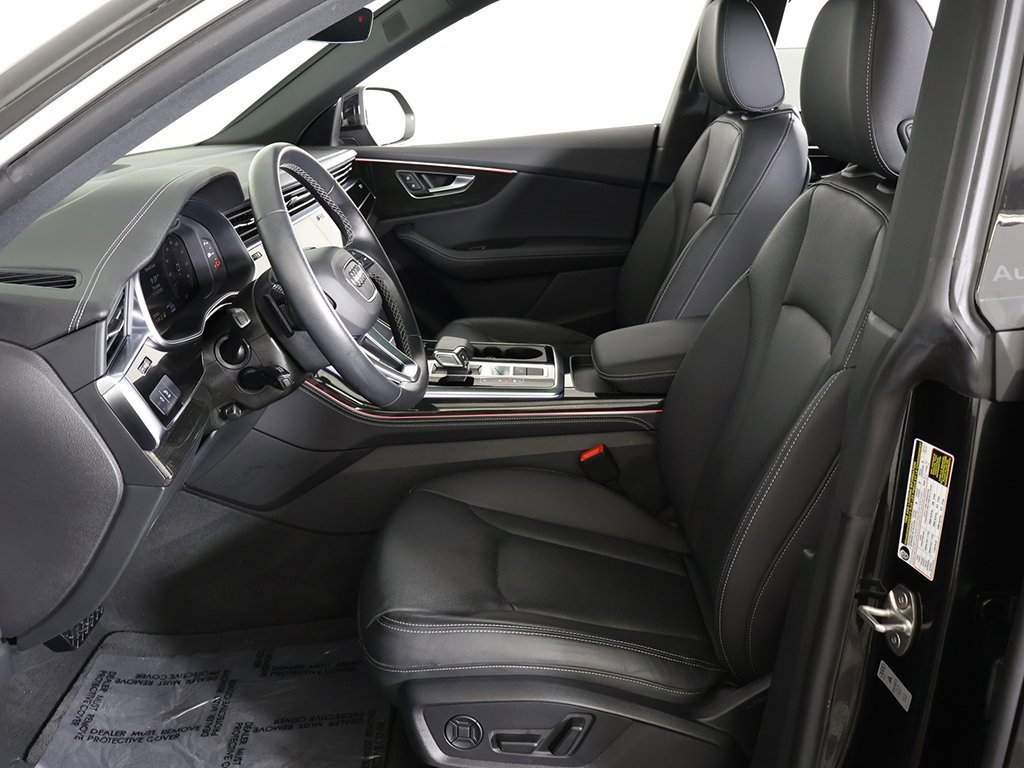 Used 2024 Audi Q8 Premium Plus image 31