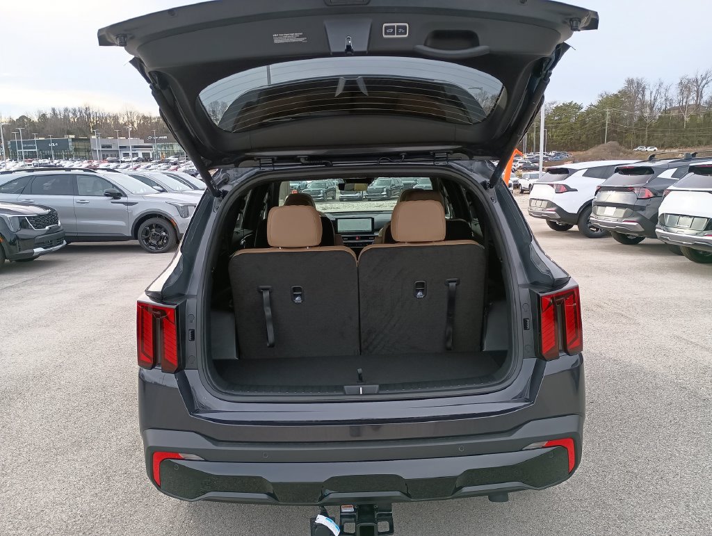 Certified 2026 Kia Sorento SX Prestige w/ Olive Brown Leather Package AWD/4WD image 31