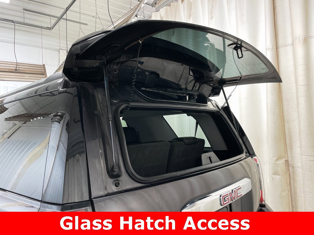 Used 2018 GMC Yukon Denali image 20