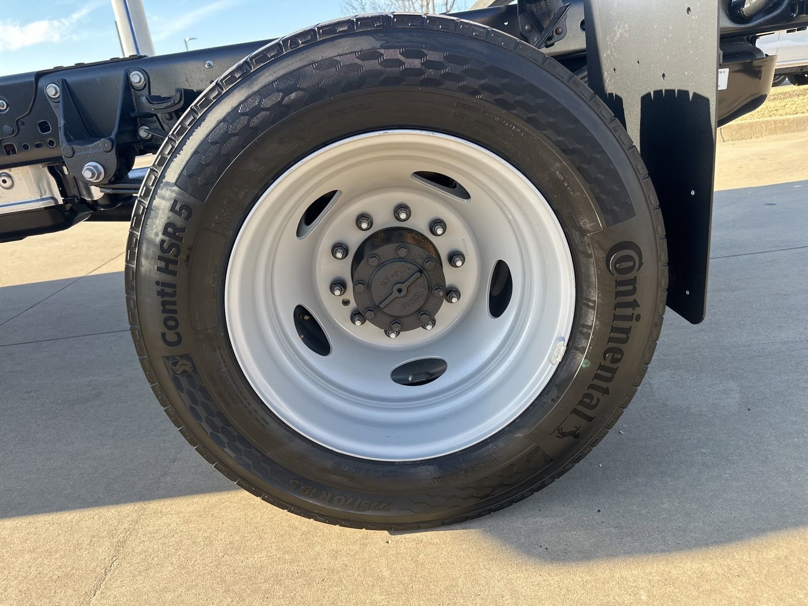 New 2026 Ford F550 4x4 Regular Cab Super Duty image 14