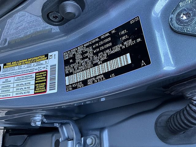 Used 2023 Toyota Highlander Limited image 33