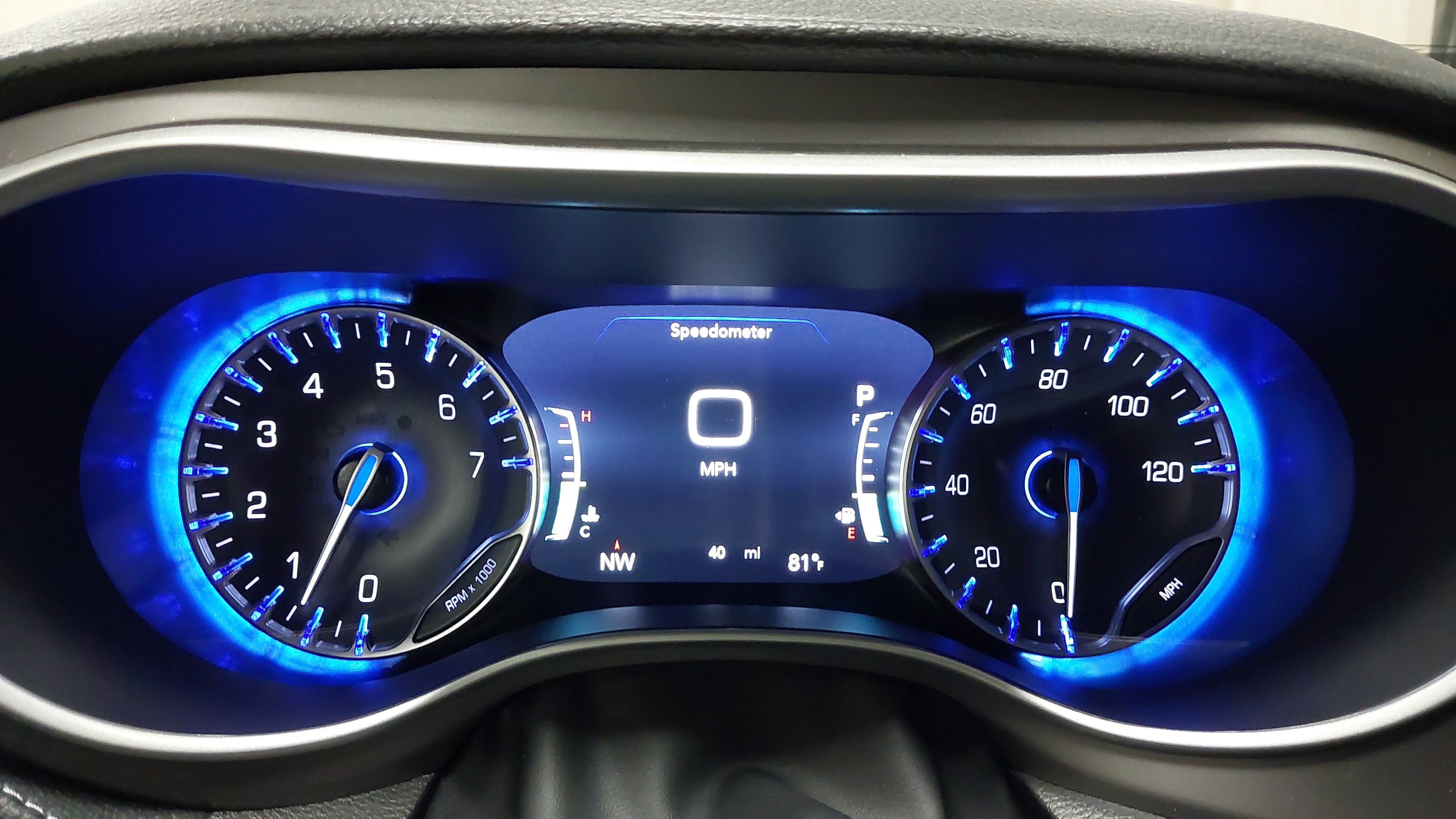 New 2027 Chrysler Pacifica Select FWD image 19
