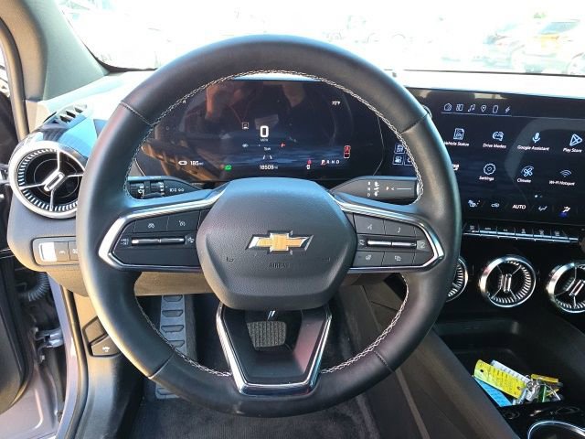 Used 2024 Chevrolet Blazer EV LT AWD/4WD image 15