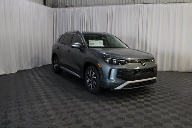 New 2025 Volkswagen Tiguan S image 28