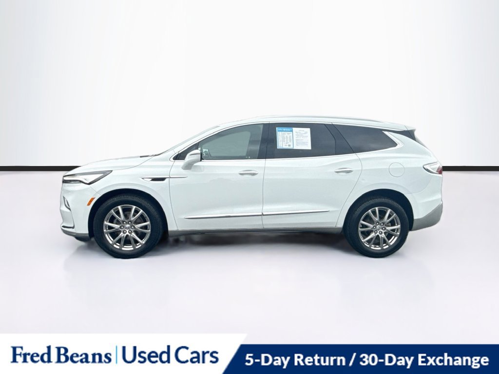 Used 2023 Buick Enclave Essence w/ Experience Buick Package AWD/4WD image 5