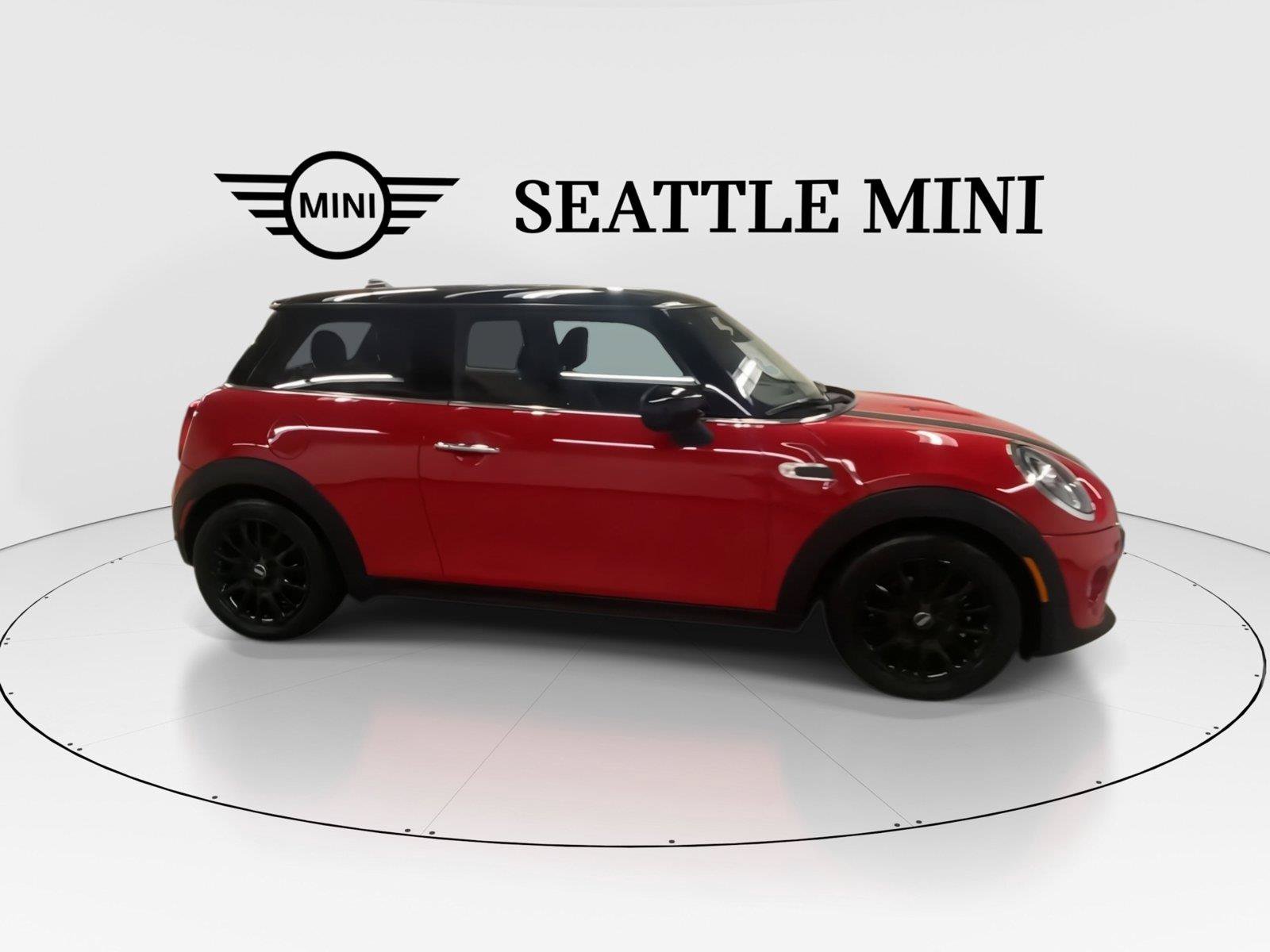 Used 2021 MINI Cooper 2-Door Hardtop w/ 6.5" Touchscreen Package FWD image 13