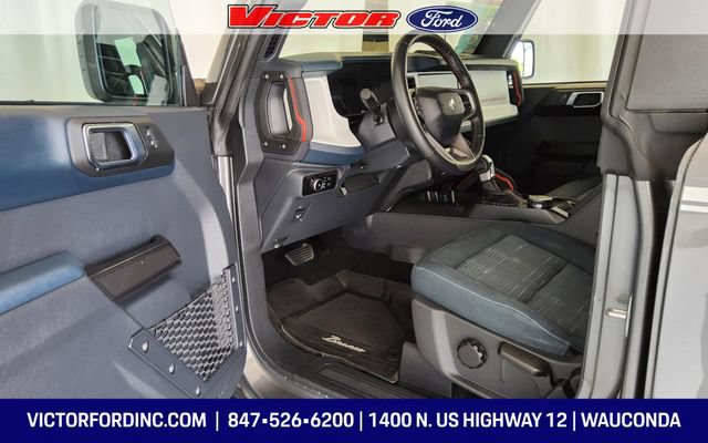 Used 2025 Ford Bronco Heritage Edition AWD/4WD image 10