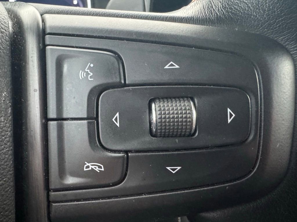 Used 2023 GMC Sierra 1500 AT4X image 18