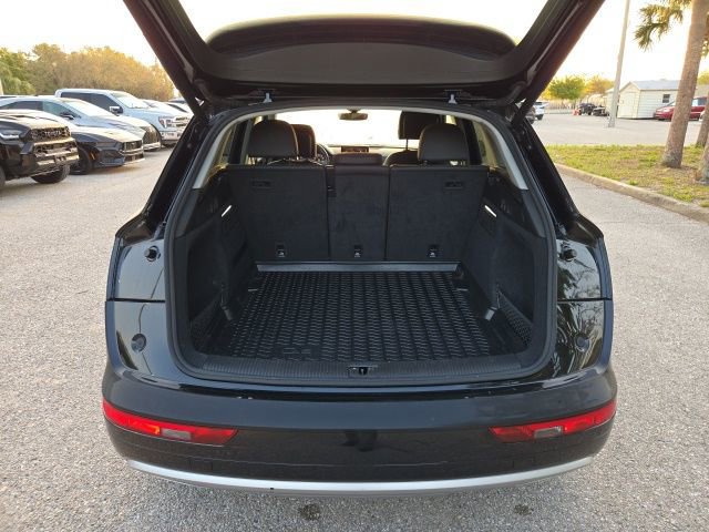 Used 2020 Audi Q5 2.0T Premium Plus w/ Premium Plus Package image 9