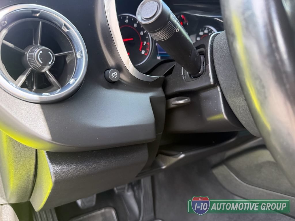 Used 2019 Chevrolet Camaro LS RWD image 25