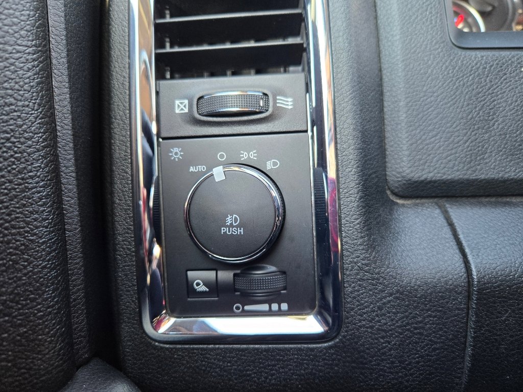 Used 2017 RAM 2500 Laramie w/ Protection Group image 12