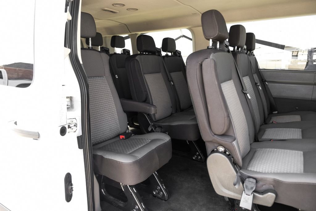 Used 2023 Ford Transit 350 XLT image 34