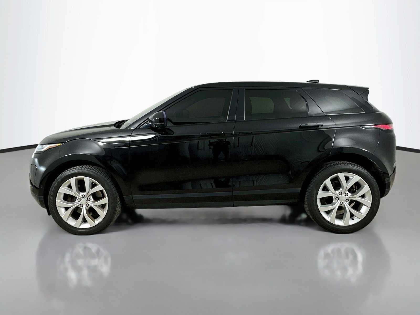Used 2020 Land Rover Range Rover Evoque SE AWD/4WD image 8