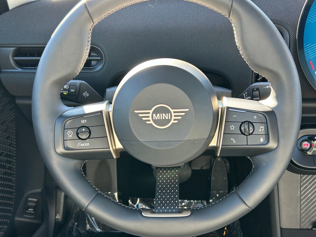 Used 2025 MINI Cooper S image 18
