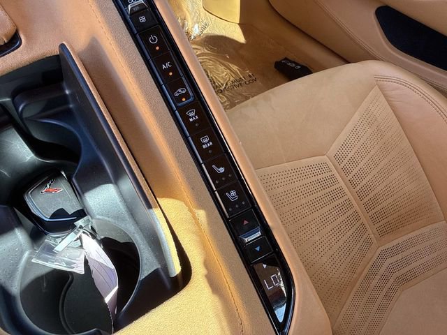 Used 2020 Chevrolet Corvette Stingray Premium Conv w/ 3LT Preferred Equipment Group image 17