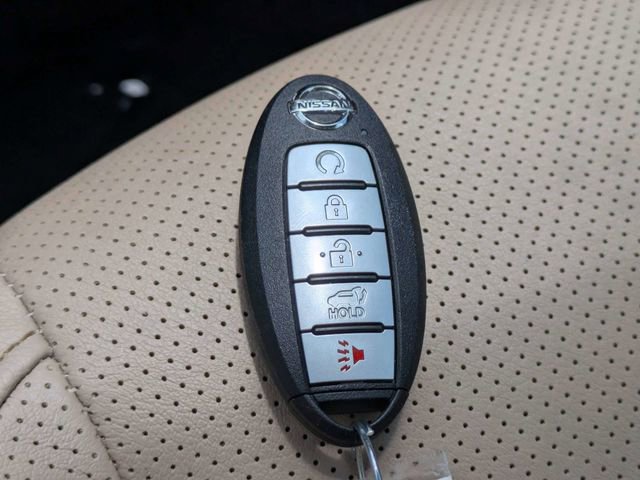 Used 2019 Nissan Rogue SL w/ Premium Package AWD/4WD image 28