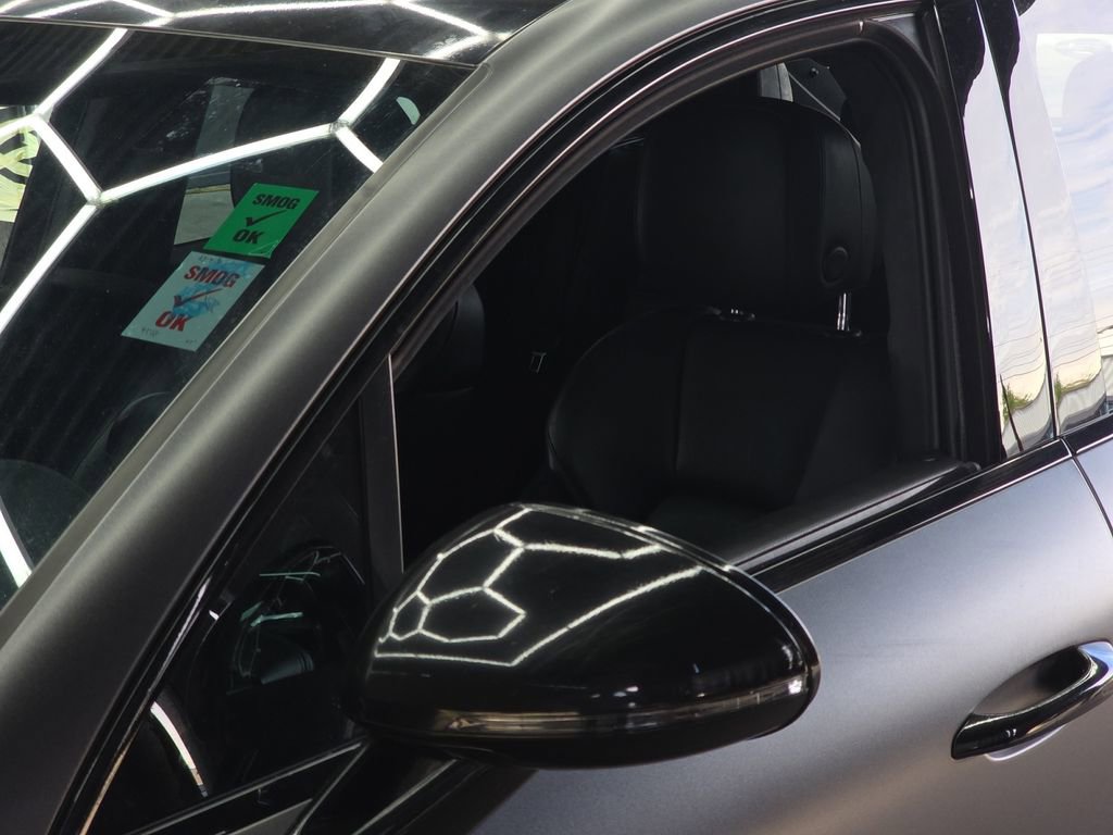 Used 2015 Porsche Macan Turbo image 35
