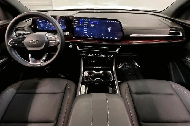 Used 2026 Chevrolet Traverse Z71 AWD/4WD image 18