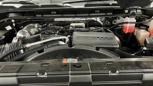 Used 2025 GMC Sierra 3500 AT4 w/ AT4 Premium Plus Package AWD/4WD image 28