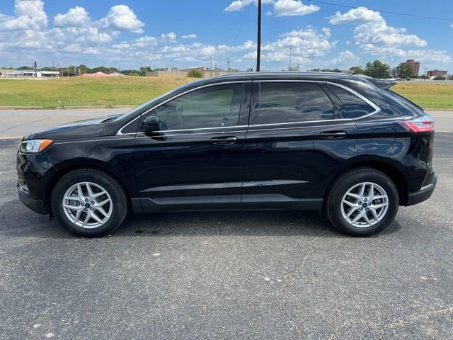 Used 2022 Ford Edge SEL w/ Convenience Package image 4
