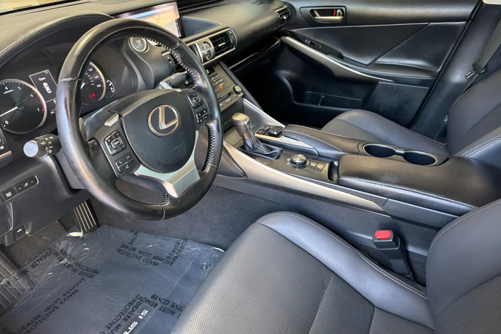 Used 2020 Lexus IS 300 w/ Navigation Package RWD image 11