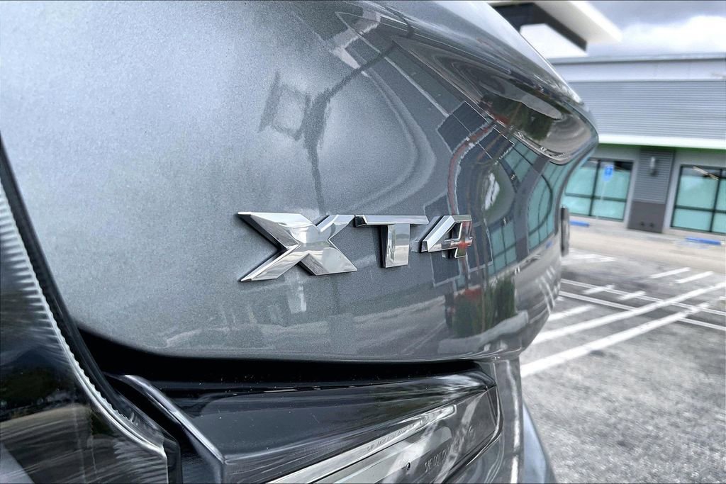 Used 2024 Cadillac XT4 Sport w/ Cold Weather Package FWD image 31