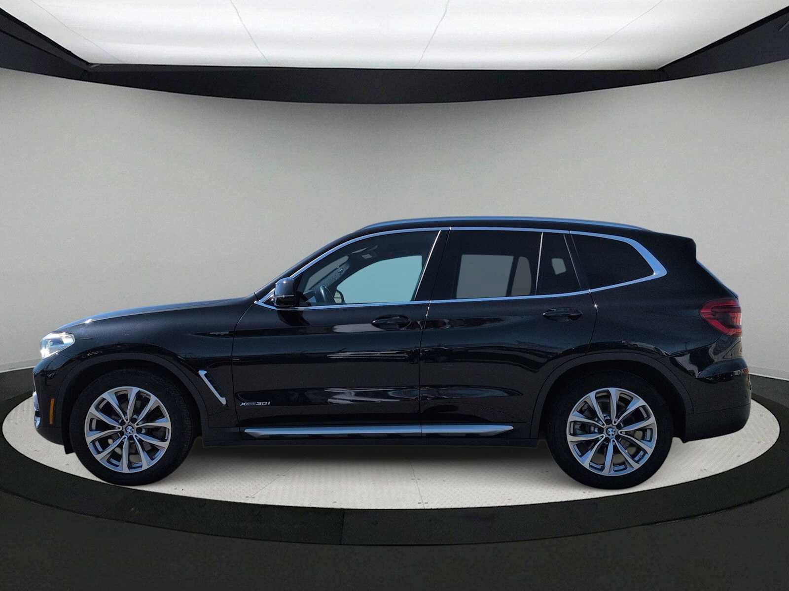 Used 2018 BMW X3 xDrive30i image 5