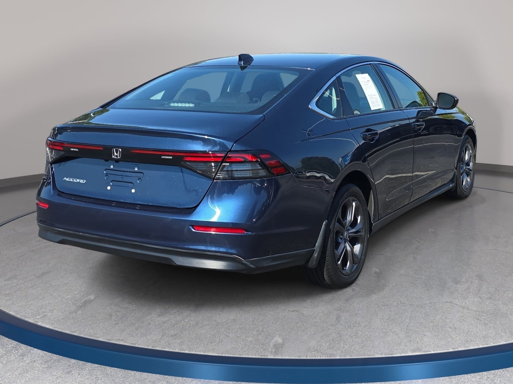 Used 2024 Honda Accord EX image 5