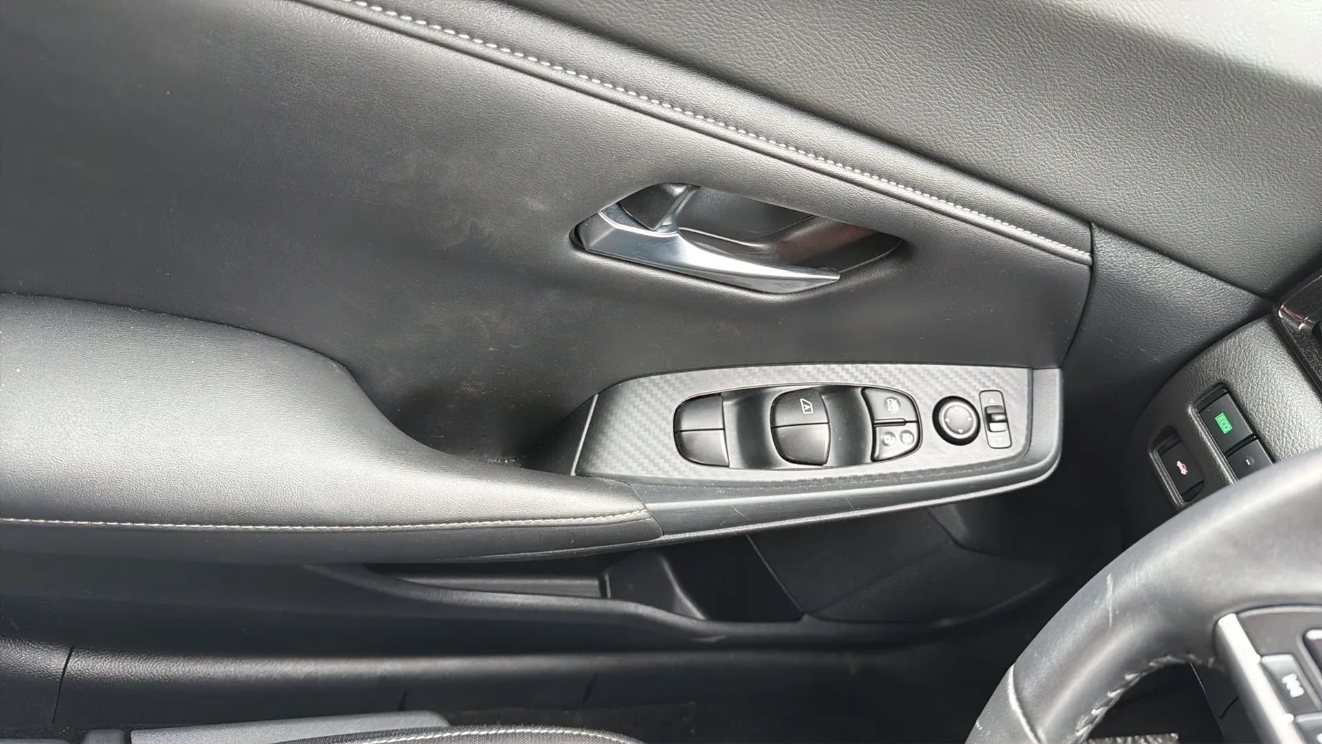 Used 2021 Nissan Sentra SV FWD image 22