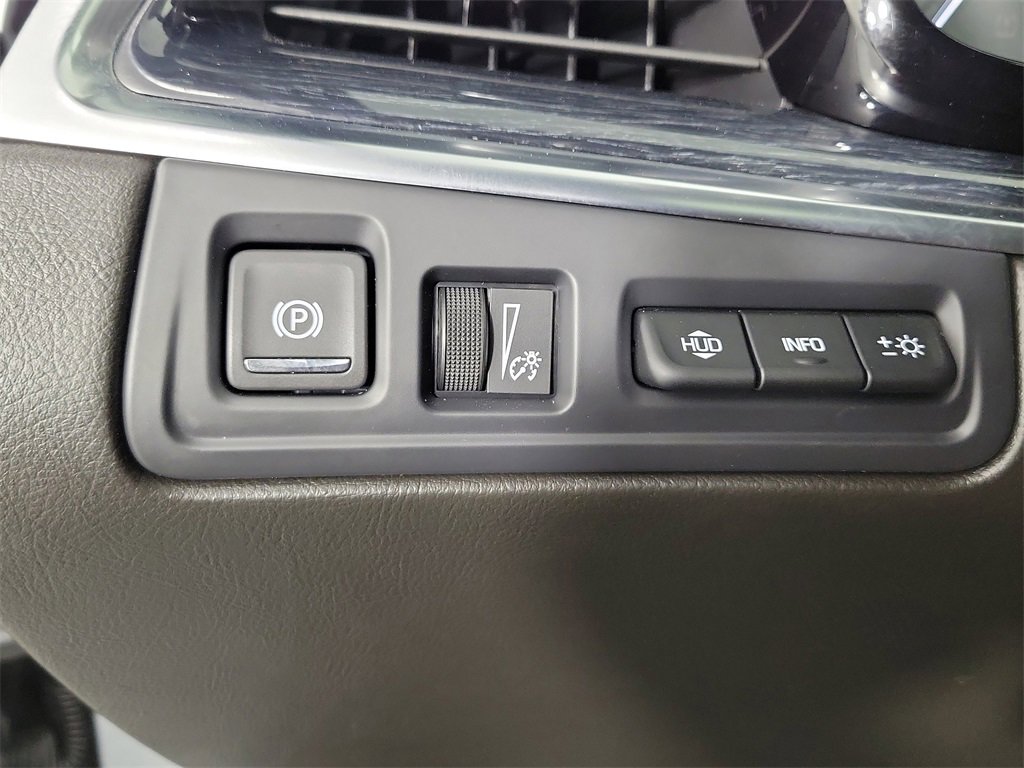 Certified 2024 Cadillac XT5 Premium Luxury w/ Technology Package image 33