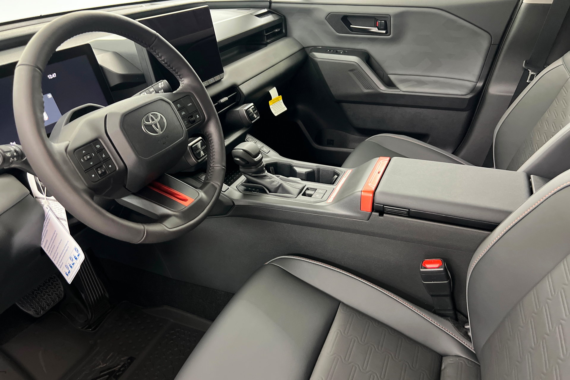 New 2026 Toyota RAV4 AWD image 15