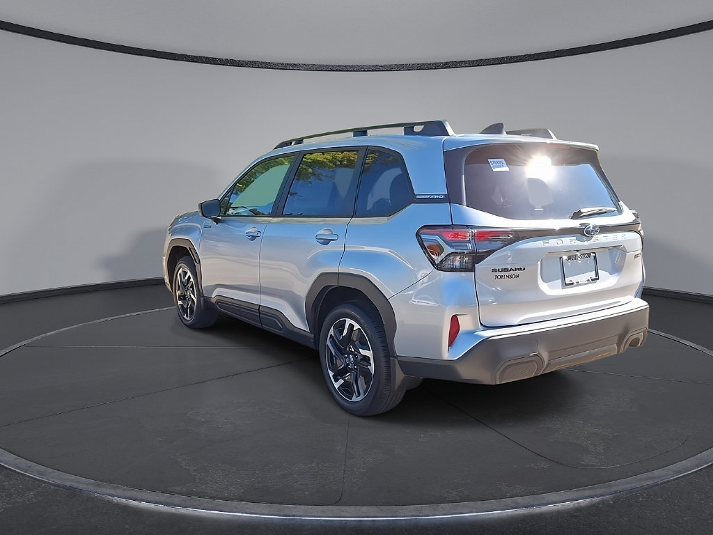 New 2026 Subaru Forester Premium AWD/4WD image 2
