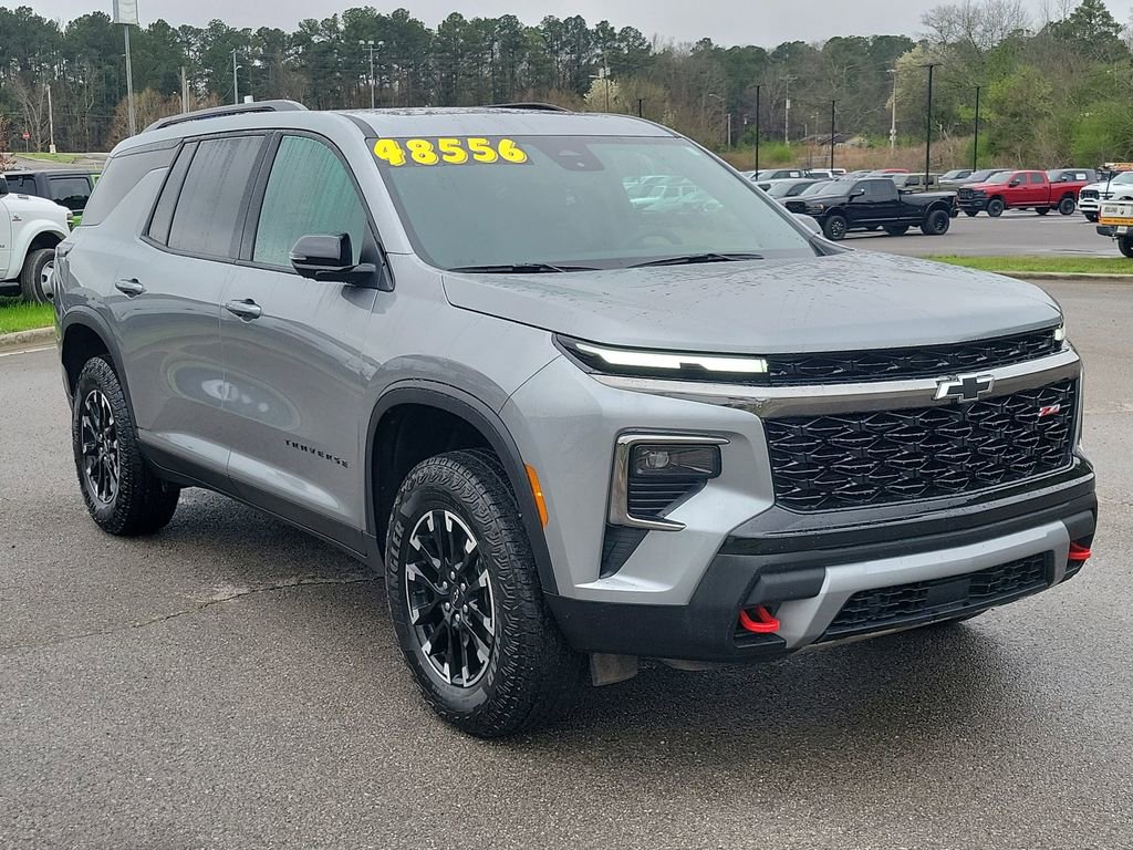 Used 2025 Chevrolet Traverse Z71 w/ LPO, Floor Liner Package