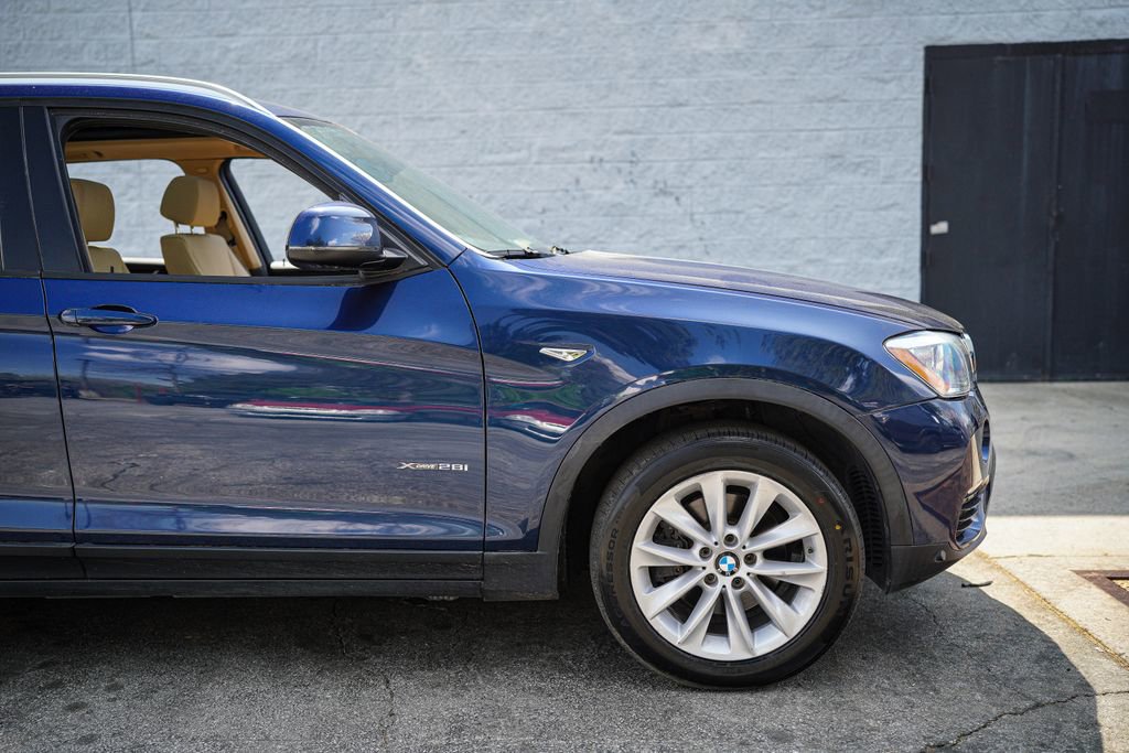 Used 2017 BMW X3 xDrive28i w/ Driving Assistance Package image 17