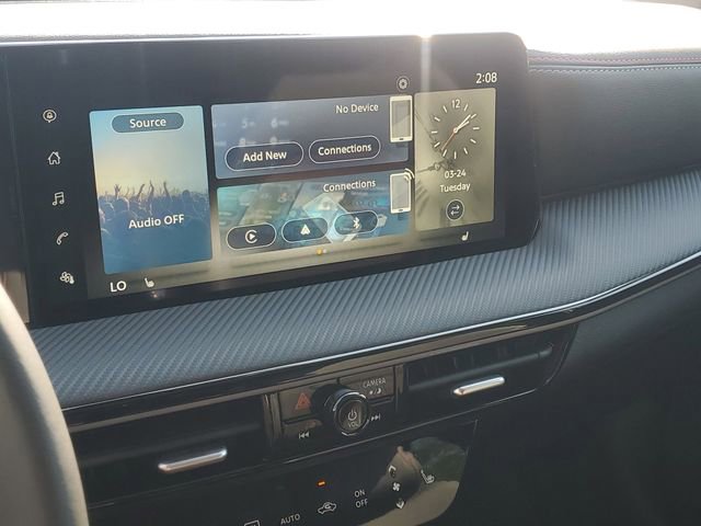 Certified 2025 Nissan Kicks SR w/ SR Premium Package image 23