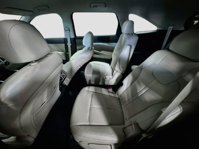 Certified 2021 Kia Sorento S FWD image 24