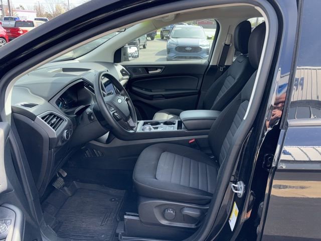 Used 2023 Ford Edge SE w/ Black Appearance Package AWD/4WD image 21