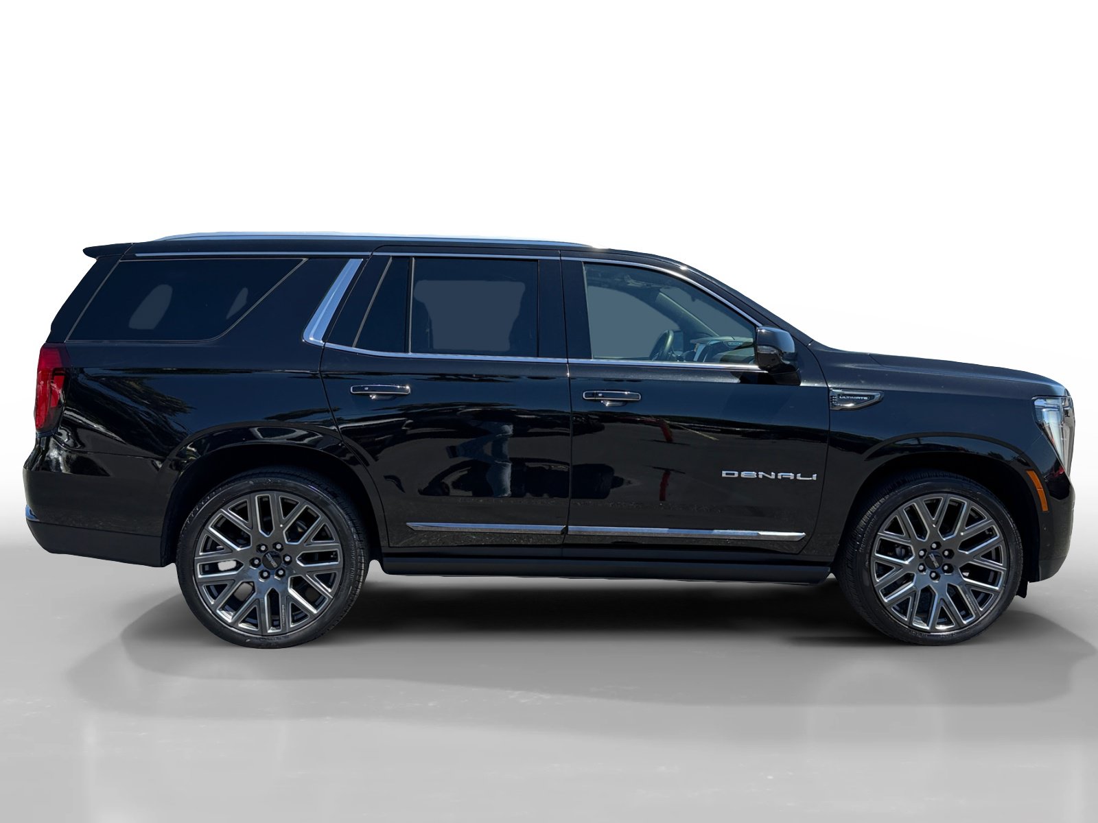 New 2025 GMC Yukon Denali Ultimate w/ LPO, Illumination Package AWD/4WD image 6