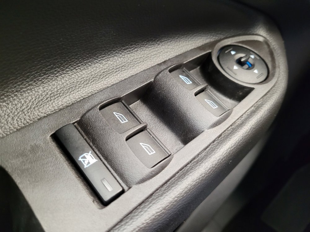 Used 2018 Ford Escape SE image 27