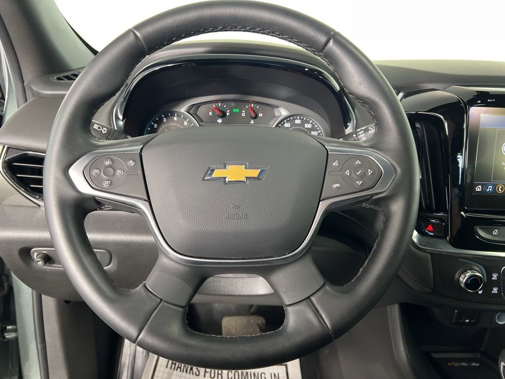 Used 2023 Chevrolet Traverse LT w/ Rear Camera Mirror Package AWD/4WD image 8
