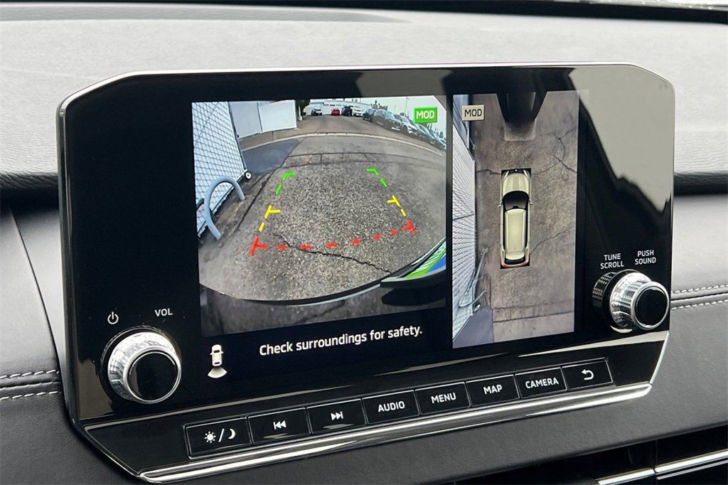 New 2025 Mitsubishi Outlander SE image 21