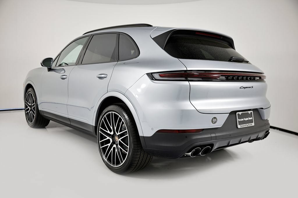 New 2026 Porsche Cayenne S AWD/4WD image 3