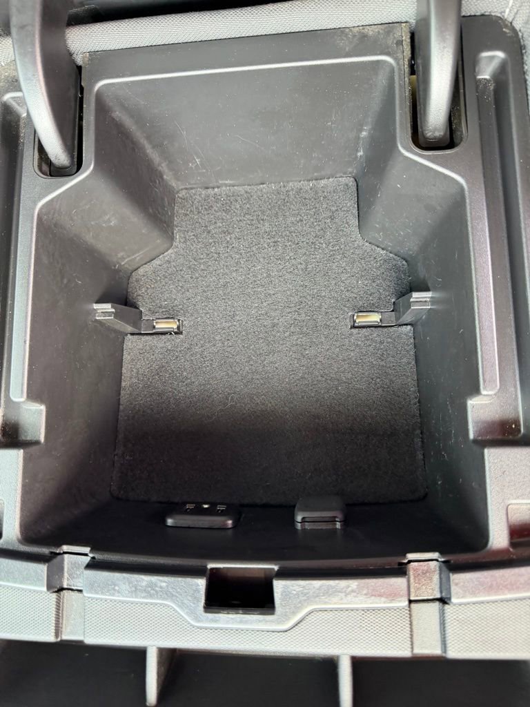 Used 2018 Chevrolet Silverado 1500 LT w/ All Star Edition AWD/4WD image 25