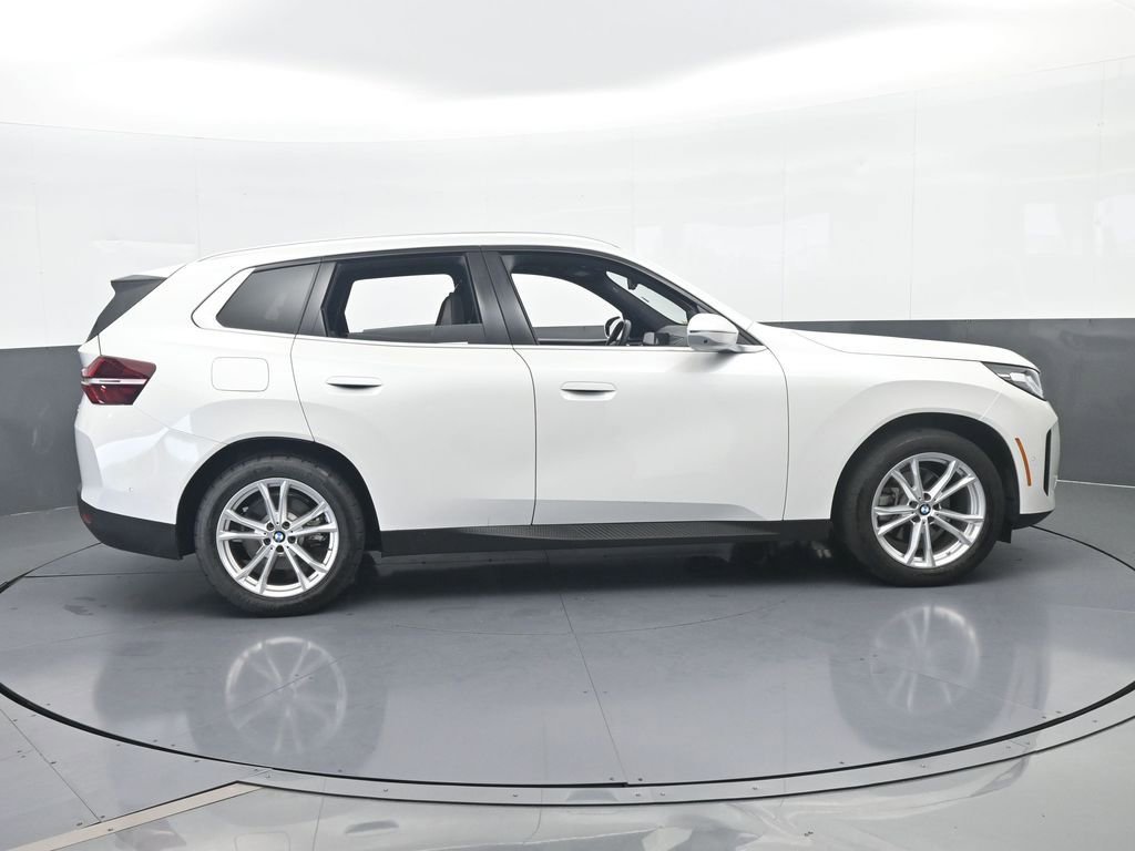 Used 2025 BMW X3 xDrive30i AWD/4WD image 7