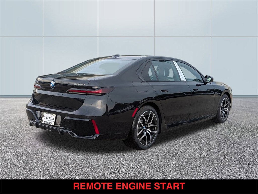New 2025 BMW i7 eDrive50 w/ M Sport Package image 4